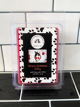 Load image into Gallery viewer, Sharp Dressed Kitty - Red & White Clamshell Soy Wax Melts - Black Salt, Cardamom, Plum & Dark Musk Scent
