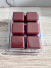 Load image into Gallery viewer, Chip's Cinnabark Churros - Soy Clamshell Wax Melts - Set of 6 - Cinnamon Stick Scent