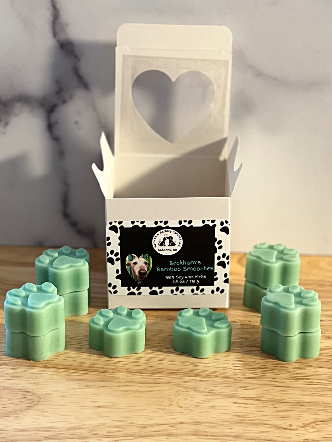 Beckham's Bamboo Smooches - Set of 10 Paw Print Soy Wax Melts - Fresh Bamboo Scent