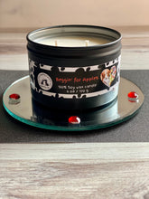 Load image into Gallery viewer, Beggin&#39; for Apples - Two Wick Tin Soy Candle - McIntosh Apple Scent
