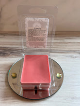 Load image into Gallery viewer, Vintage Library Floof - Clamshell Soy Wax Melts - Teakwood, Leather &amp; Patchouli Scent
